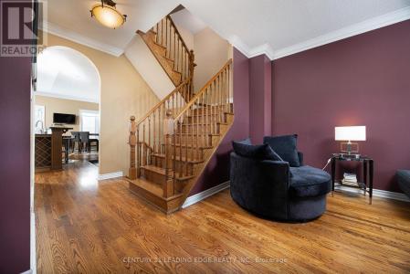 29 BULLOCK DRIVE, Markham (old Markham Village), أونتاريو L3P 8P1, كندا