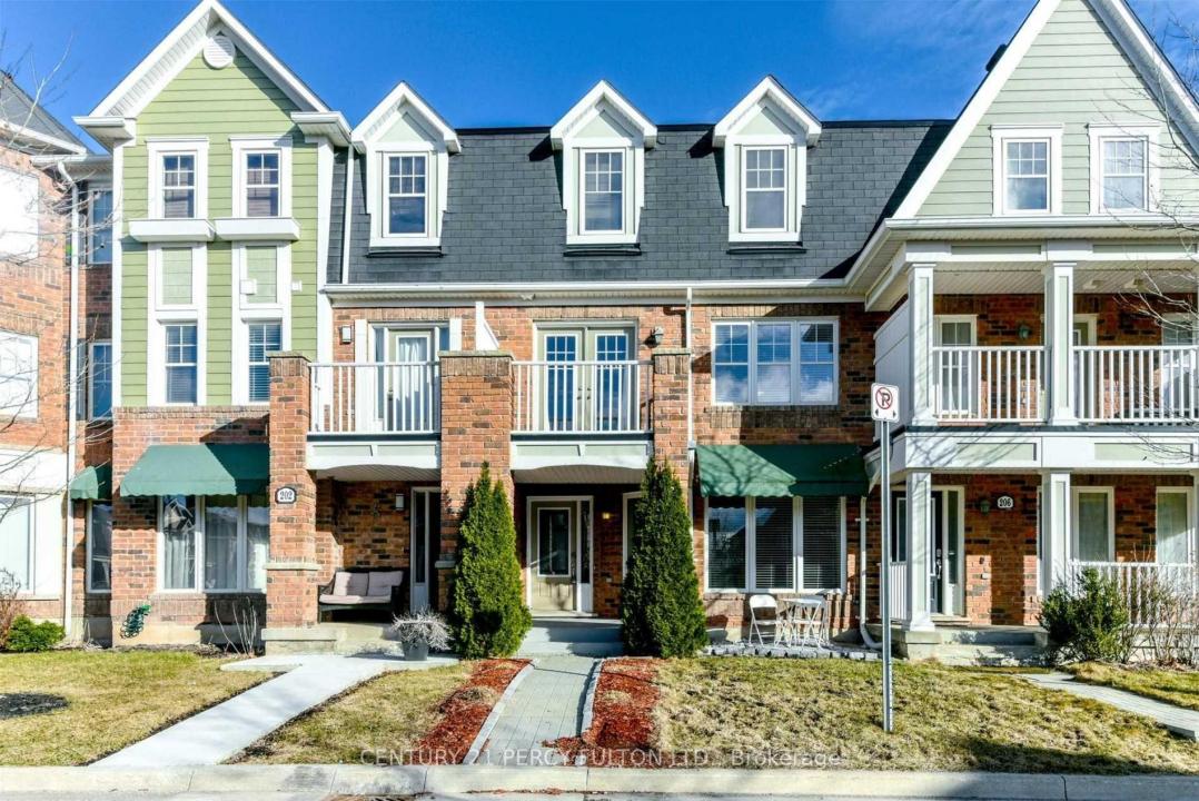 204 MAGURN GATE, Milton, Ontario L9T 7B4, Canadá