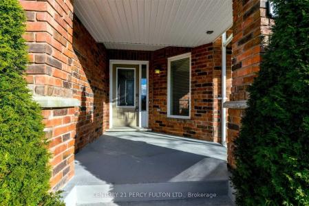204 MAGURN GATE, Milton, Ontario L9T 7B4, Canadá