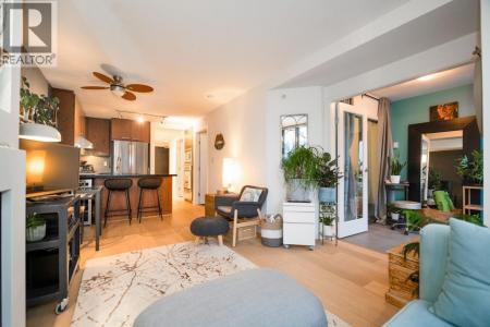 3228 TUPPER STREET, Vancouver, British Columbia V5Z 4S7, Canada