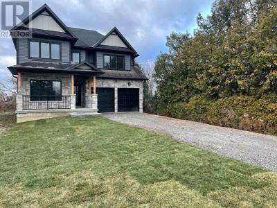 826 MONTSELL AVENUE, Georgina (historic Lakeshore Communities), 온타리오주 L0E 1S0, 캐나다