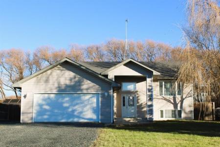 9 PROMENADE JEANNE DRIVE, La Broquerie, Manitoba R0A 0W0, Canada
