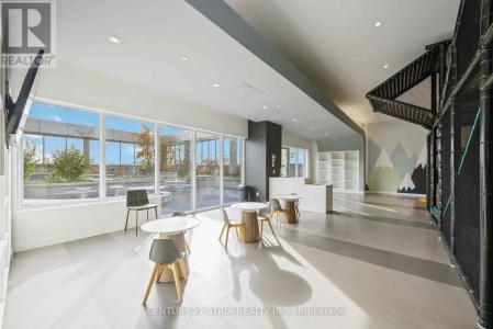 2031 KENNEDY ROAD, Toronto (dorset Park), 安大略省 M1T 0B8, 加拿大