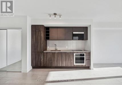 2031 KENNEDY ROAD, Toronto (dorset Park), Ontario M1T 0B8, Canadá