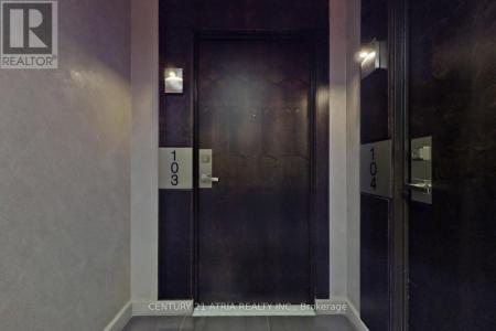 85 THE DONWAY WEST, Toronto (banbury-don Mills), Ontario M3C 0L9, Canada