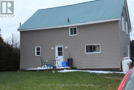 10 ASH STREET, South Stormont, Ontario K0C 1Y0, Canadá