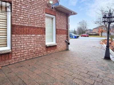 77 SUNBIRD BOULEVARD, Georgina (keswick North), オンタリオ L4P 3V8, カナダ