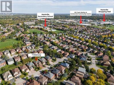7 DELANCEY CRESCENT, Markham (markville), Ontario L3P 7C9, Canada