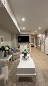 275 MANSE ROAD, Toronto (west Hill), 安大略省 M1E 4X8, 加拿大