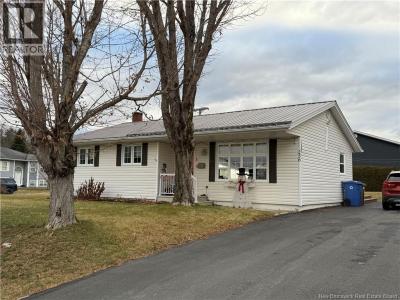 236 NEILSON STREET, Woodstock, New Brunswick E7M 2H9, Canada