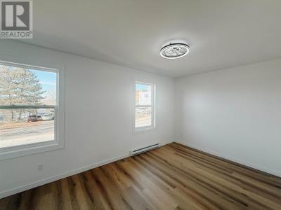 5 MATHESON STREET NORTH, Kenora, 온타리오주 P9N 3G1, 캐나다