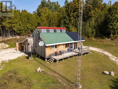 667 EAST ROAD, Northern Bruce Peninsula, Ontario N0H 1W0, Canada