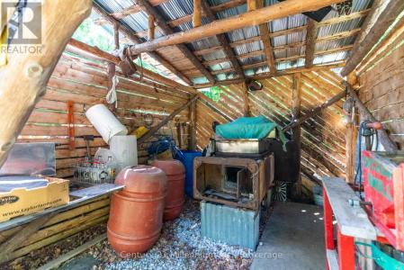 667 EAST ROAD, Northern Bruce Peninsula, אונטריו N0H 1W0, קנדה 