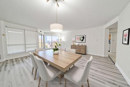 5 WELDRICK ROAD W, Richmond Hill, 安大略省 L4C 8S9, 加拿大