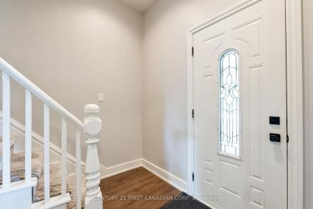 41 SOUTH EDGEWARE ROAD, St. Thomas, オンタリオ N5P 2H5, カナダ