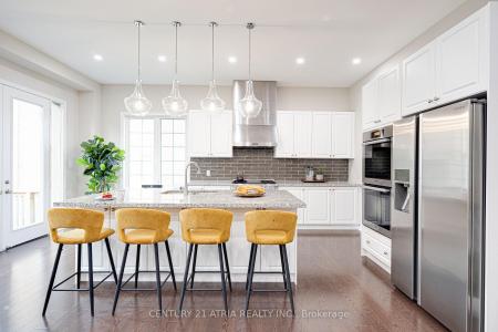 19 MATCH POINT COURT, Aurora, 安大略省 L4G 3J1, 加拿大