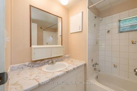 41 TREFOIL DRIVE N, Innisfil, 安大略省 L9S 1P7, 加拿大