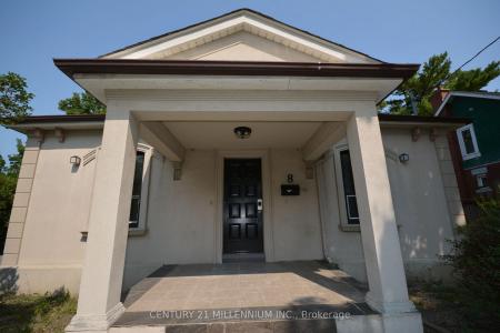 8 WEST STREET W, Brampton, Ontario L6X 1V7, Canadá