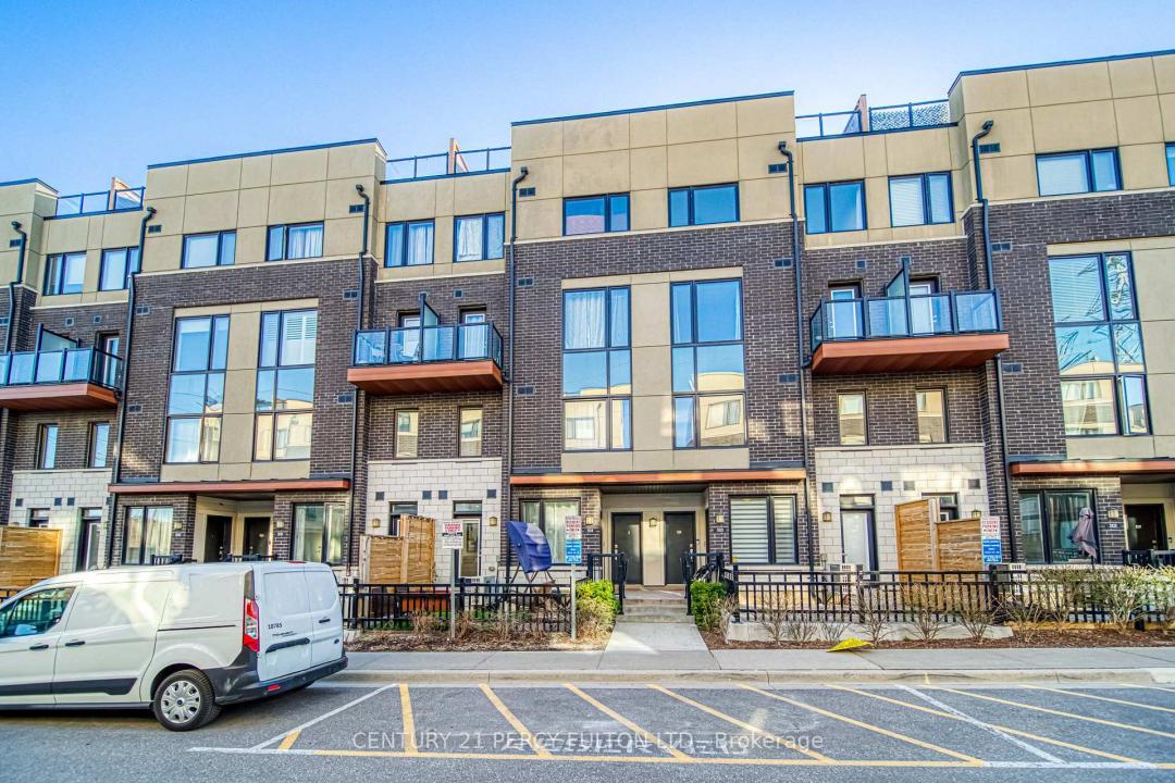 1555 KINGSTON ROAD, Pickering, Ontario L1V 0E9, Canadá