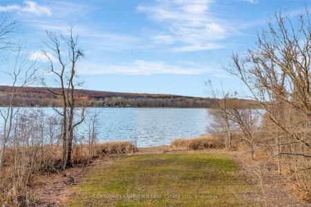 823 FRANKFORD-STIRLING ROAD, Quinte West, Ontario K0K 2C0, Canadá