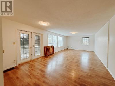 602 FOURTEENTH AVENUE NORTH, Kenora, Ontario P9N 3L8, Canadá