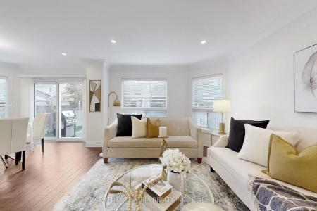 611 HEDDLE CRESCENT, Newmarket, Онтарио L3X 2J5, Канада