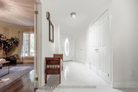 81 LINTON AVENUE, Ajax, 安大略省 L1T 2V5, 加拿大