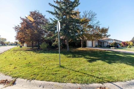 750 BAIRD STREET, Kincardine, Ontario N2Z 1M3, Canada