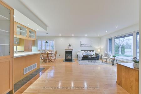 188 KRIEGHOFF AVENUE, Markham, Ontario L3R 1W3, Canadá