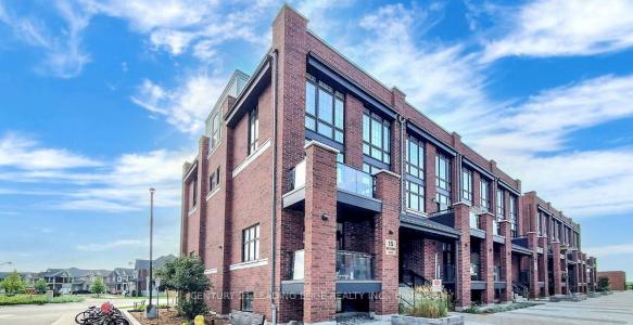 15 WHITAKER WAY, Whitchurch-Stouffville-, Онтарио L4A 4T4, Канада