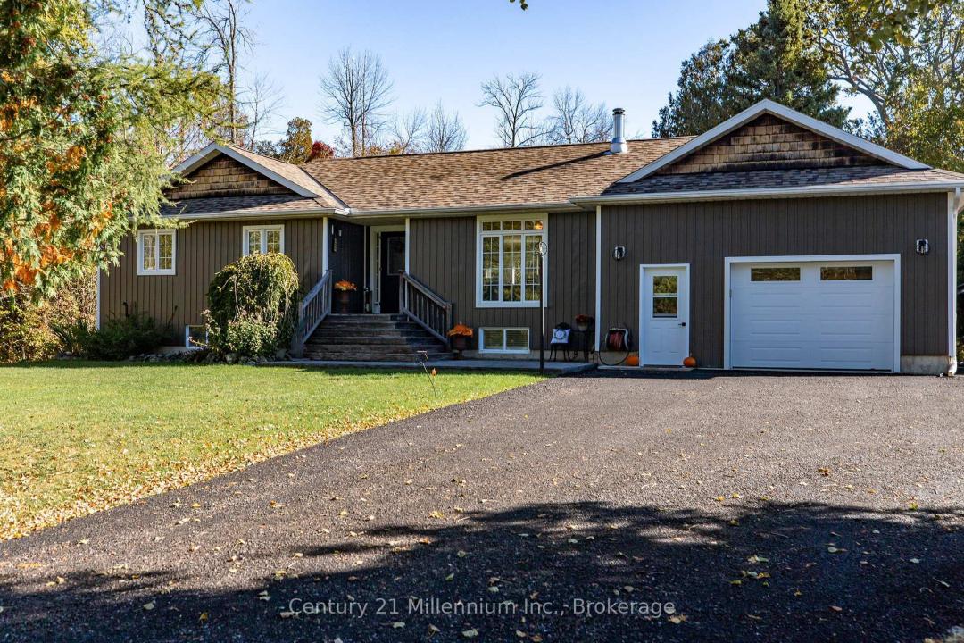 23 PIERCE STREET N, South Bruce Peninsula, 安大略省 N0H 2T0, 加拿大