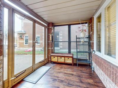 77 SUNBIRD BOULEVARD, Georgina, Ontario L4P 3V8, Canadá