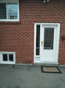 464 SANDFORD STREET, Newmarket, Ontario L3Y 4S7, Canadá