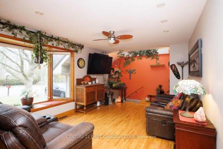 297 ALMA STREET, St. Thomas, אונטריו N5P 3B9, קנדה