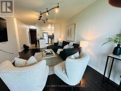 39 ONEIDA CRESCENT, Richmond Hill (langstaff), Ontario L4B 4T9, Canada