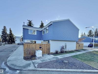 #220 14707 53 AV NW, Edmonton, Alberta T6H 5C9, Canada
