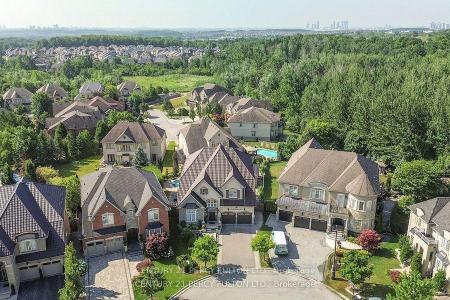 19 SIR GIANCARLO COURT, Vaughan, Ontario L6A 0C6, Canada