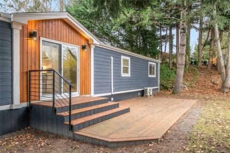 80 FIFTH ST, Nanaimo, British Columbia V9R 1N1, Canada