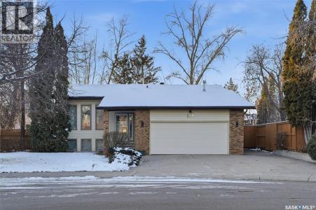 139 BENESH CRESCENT, Saskatoon, Saskatchewan S7K 6N6, Canada