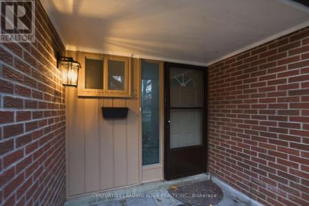 1310 FIELDLIGHT BOULEVARD, Pickering (liverpool), Ontario L1V 2Y8, Canada