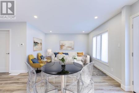 242 EAST 28TH STREET, Hamilton (eastmount), 安大略省 L8V 3J1, 加拿大