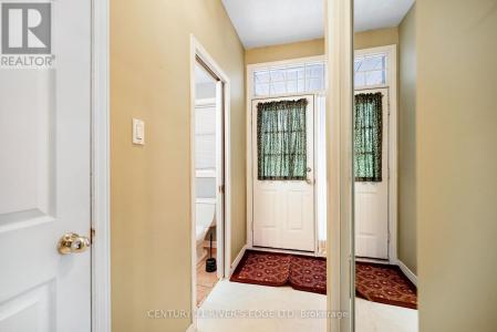 6 SUNNYBROOKE DRIVE, Ottawa, 온타리오주 K2M 2P3, 캐나다