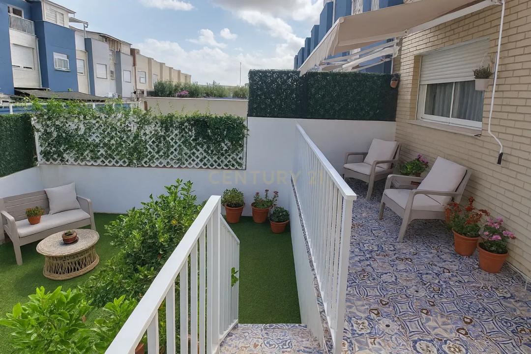 València/Valencia, Comunitat Valenciana 46130, Spain