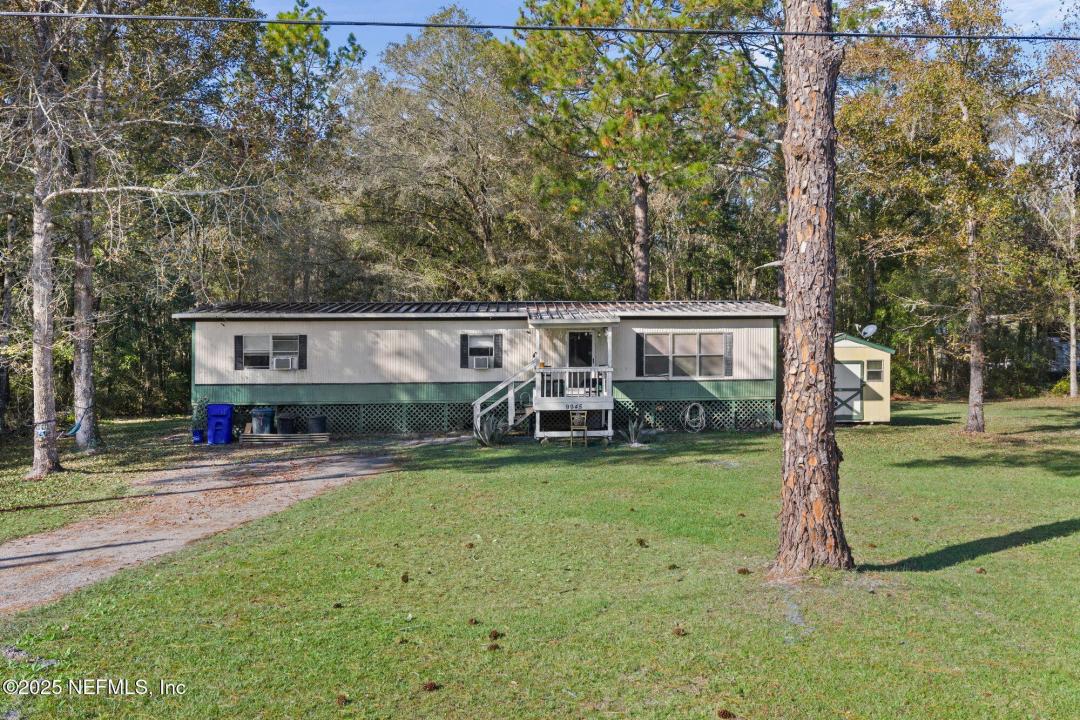9945 Light Avenue, Hastings, Florida 32145