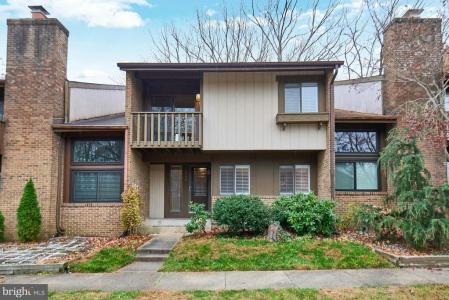 8566 Gwynedd Way, Springfield, וירג'יניה 22153, ארצות הברית של אמריקה