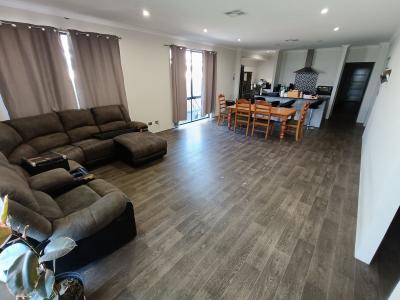 63 Murtin Road, Dalyellup, WA 6230, Australia