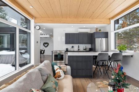 18Z  Ch. des Pionniers, La Conception, 魁北克省 J0T 1M0, 加拿大