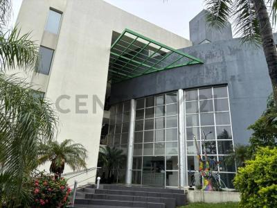 Calle J Condominio Aguai, Equipetrol, Santa Cruz 00001, Bolivia