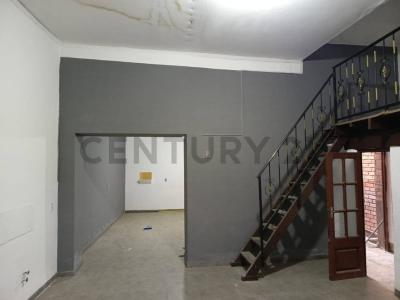 CALLE BOLIVAR ENTRE CALLES JUNIN Y SANTA CRUZ , La Pampa, Tarija 00001, Bolívia