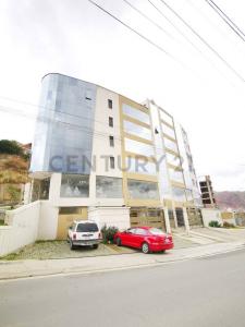 Bajo Auquisamaña Av. Monseñor Jose Quiroz altura calle 15 de Calacoto, Edf. Anita Piso 4 d 88, La Paz, La Paz 00001, Bolivia